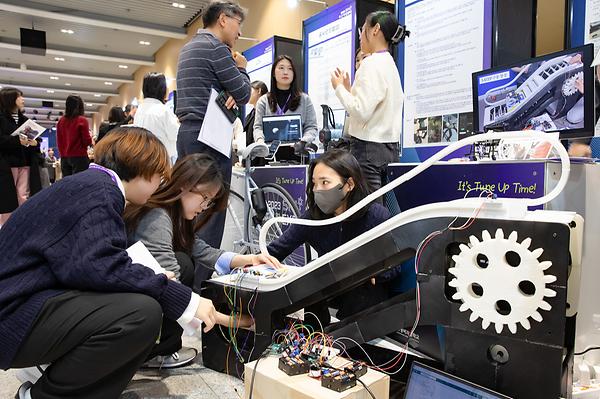 The First SMU Local Government, Industry, and Academic EXPO