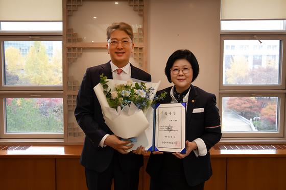 이상규 전 LG전자 사장 석좌교수 임용장 수여식