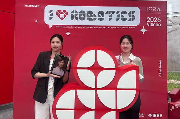 LLM Generates Robot Control Code Directly: Professor Sim's Team Presents at World's Largest Robotics Conference
